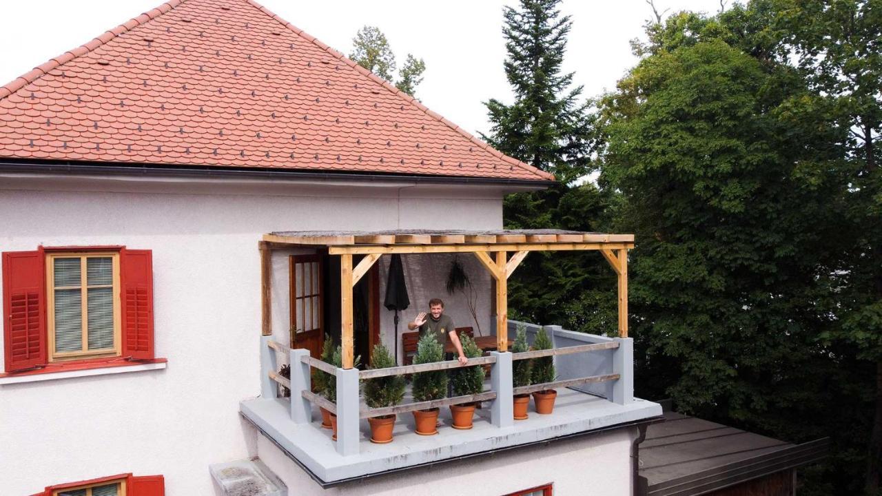 Triglav Apartment House Kranj Eksteriør billede